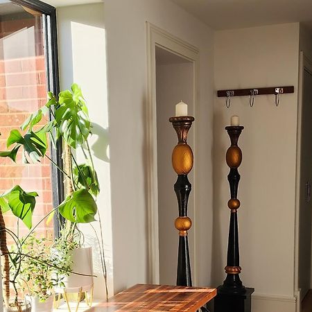 La Casa Rosa Cheltenham - Free Parking Close To Racecourse 외부 사진
