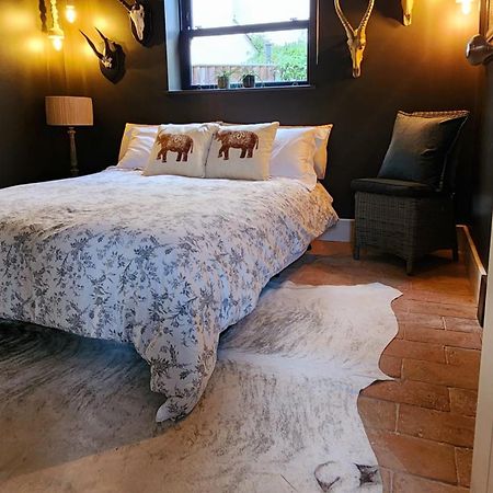 La Casa Rosa Cheltenham - Free Parking Close To Racecourse 외부 사진